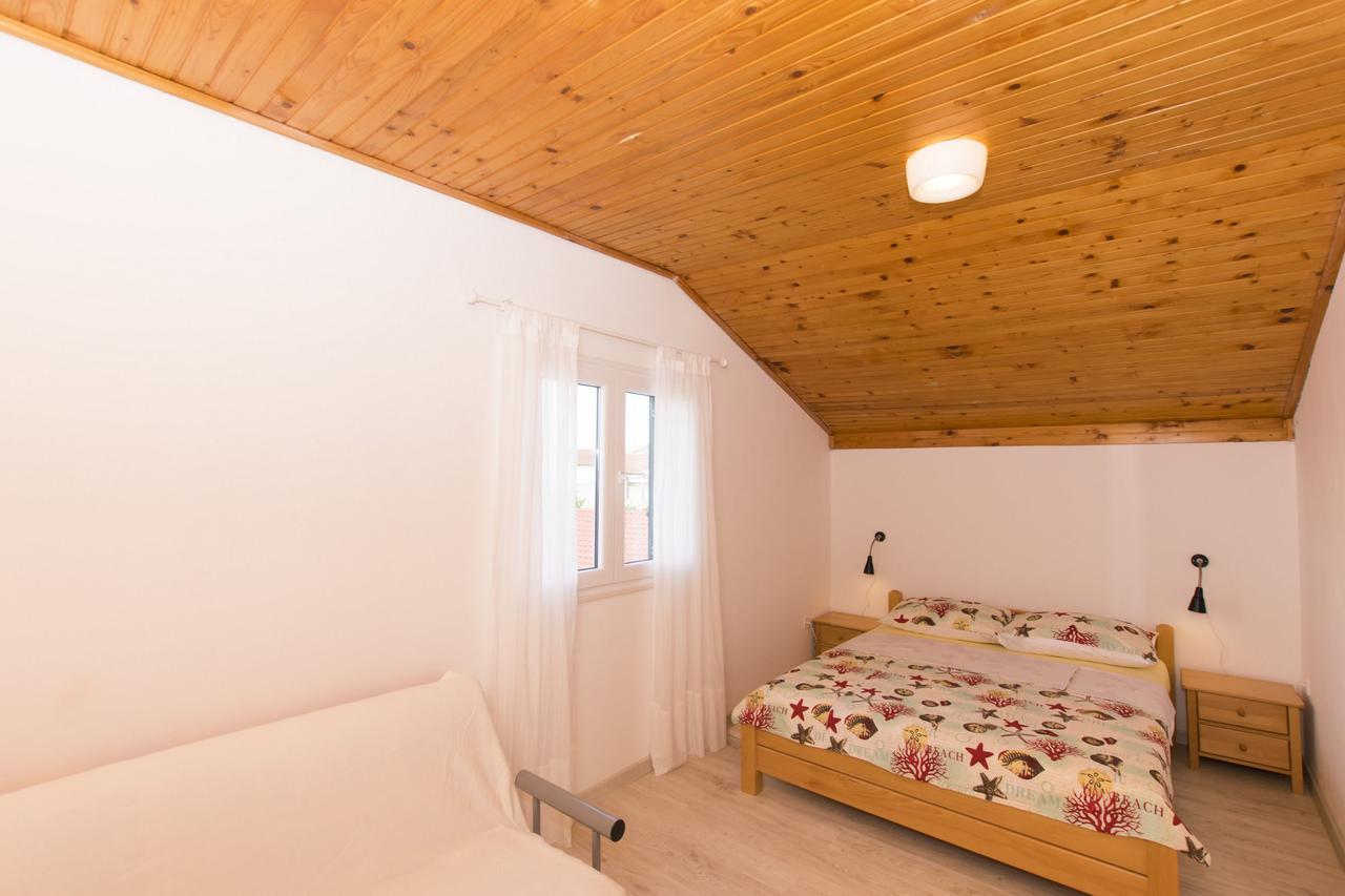 Apartments Branko Vodice Quarto foto